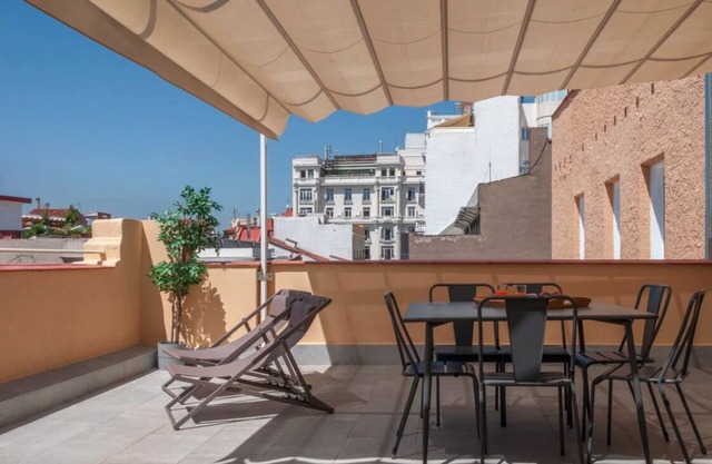 Luxury Penthouse 3 Rooms, 3 Bathrooms & Terrace On Gran Via St