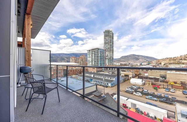 Luxury Penthouse Suite In The Heart Of Downtown