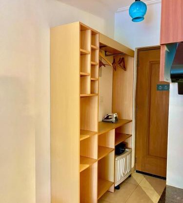 Luxury Pool Side Studio With Private Balcony