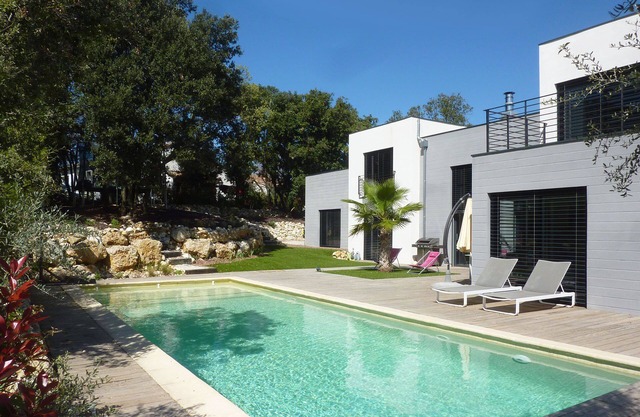 Luxury, relaxation and leisure under the southern sun!