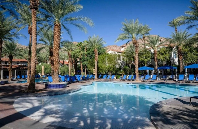 Luxury Resort Villa -12 Pools/11 Hot Tubs/Patio
