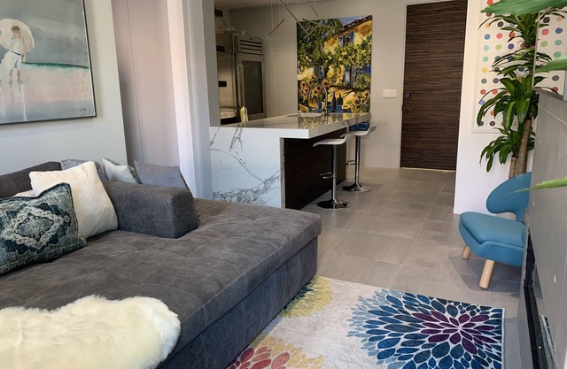Luxury Ski Townhouse Steps from Aspen Gondola