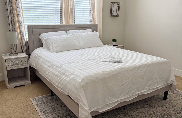 Luxury Stay near RDU & RTP- Dog-Friendly