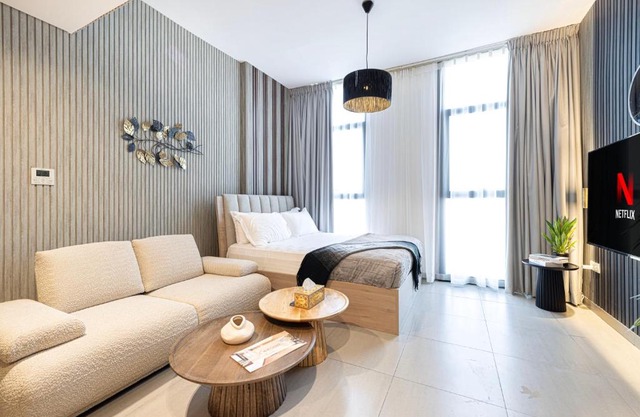 Luxury Studio Apartment in Al Mamsha - Pebble studio