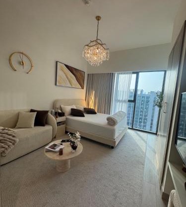 Luxury Studio Burj Khalifa View
