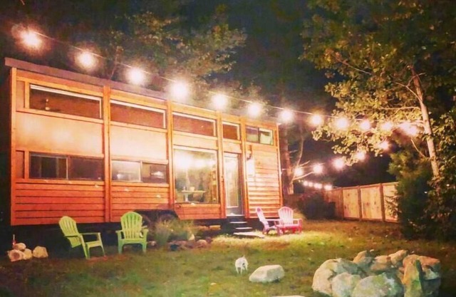 Luxury Tiny Home. Brew Ridge. Trail. Ski. Wineries