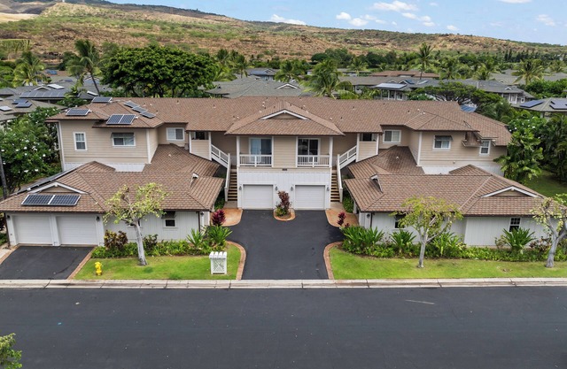 Luxury Townhouse Suite at Ko Olina lagoon beach this is The Coconut