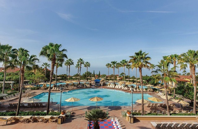 Luxury two bed suite at beautiful Marriott Newport Coast- all amenities included