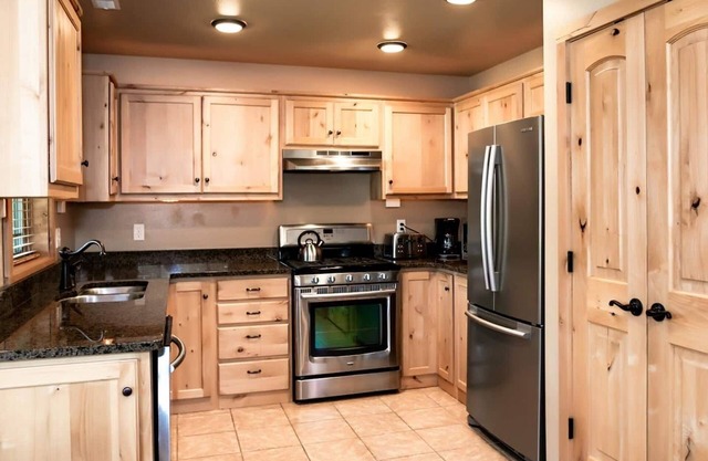 Luxury Two Bedroom Double King suite #7