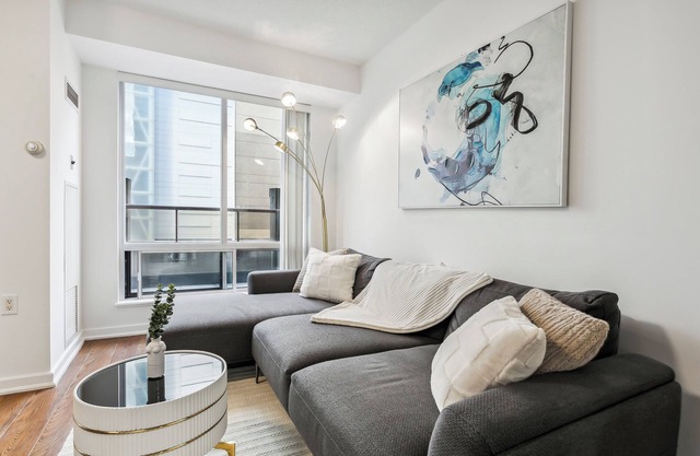 Luxury Unit 2bed2bath | 5guests| Yorkville