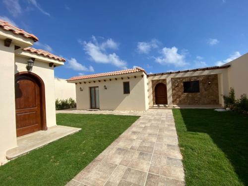 Luxury Villa 5 Bedroom Beach House in Sidi Heneish - Mediterranean Sea
