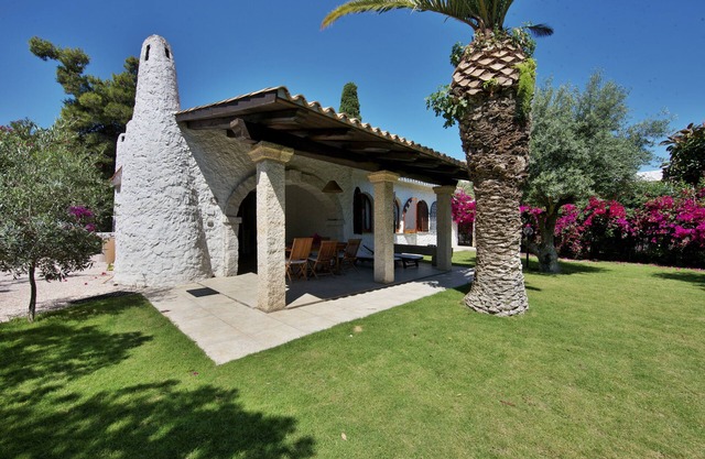Luxury Villa close to the beach