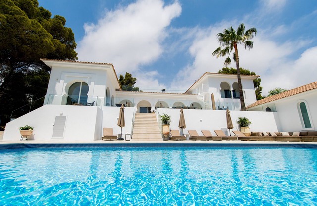 Luxury villa in Altea la Vella - close to golf, beaches and old town
