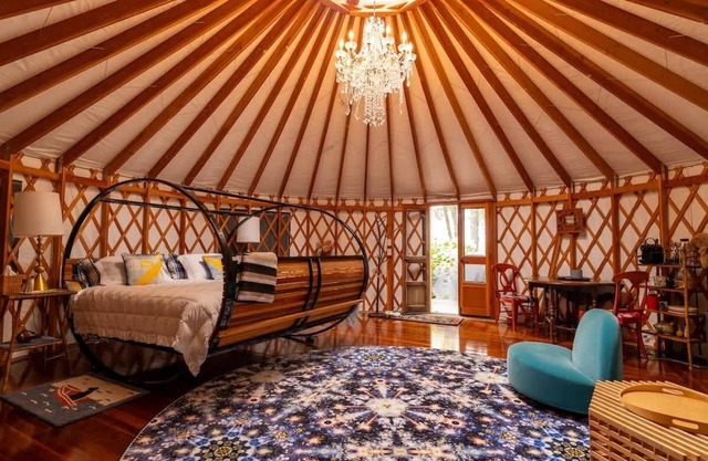 Luxury Yurt at Seaside Farm in Friendship