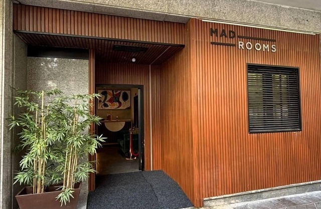 Mad Rooms