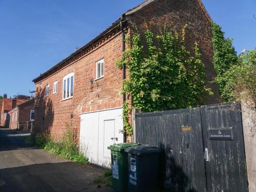 Madeleine's Barn