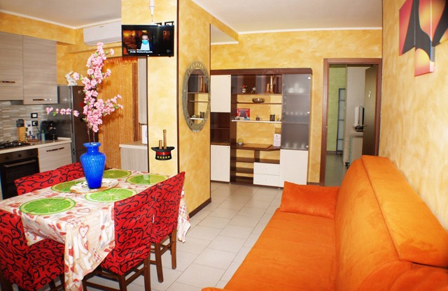 Magica Bologna - New and Refined Three-room Apartment in Bologna with Parking