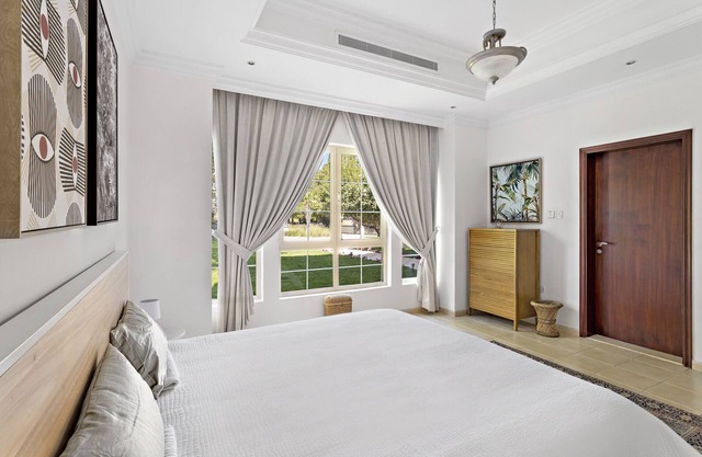 Magnificent 5 BD Villa