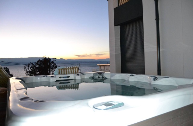Magnificent air-conditioned house -spa-sauna-10 kms Evian-40 kms des portes du soleil