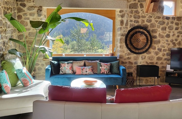 Magnificent Gîte in the heart of the Ardèche Verte region