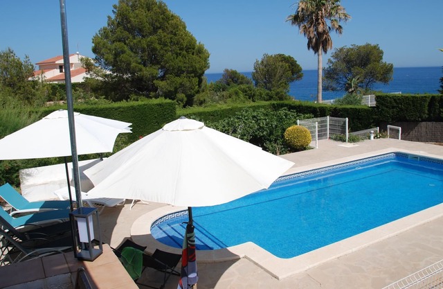 MAGNIFICENT VILLA WITH SEA VIEWS