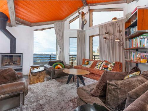 Magnifique Chalet Individuel Rénové, 6 Chambres, 12 Pers. avec Services Premium - FR-1-314-243