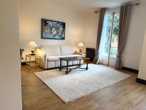 Magnifique studio entier avec terrasse Saint Jean Cap Ferrat