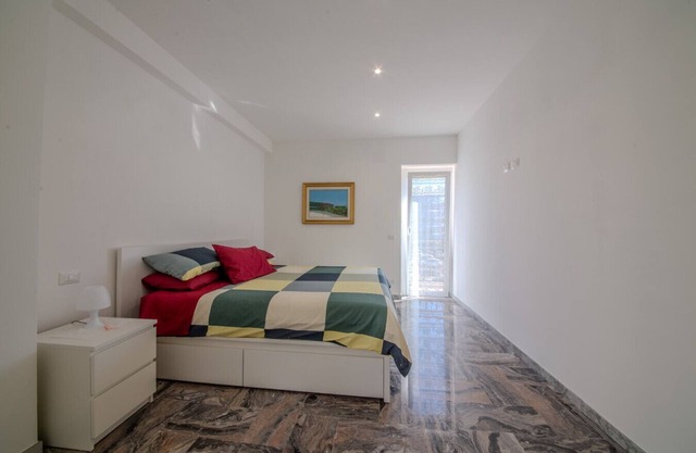 Magnolia House - Apartment 2