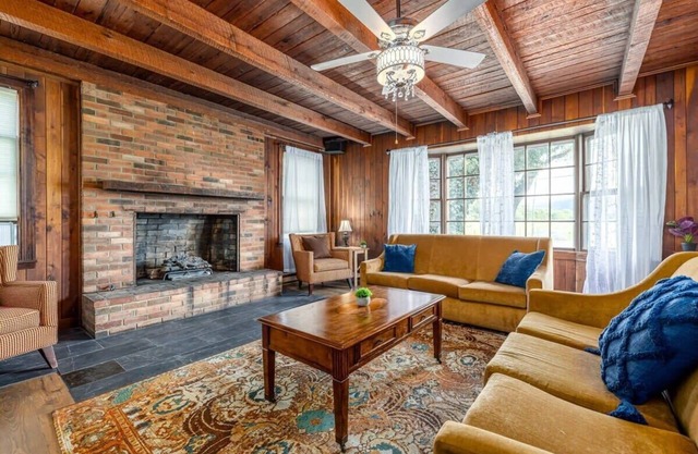 Main House at Shenandoah Shangri-La