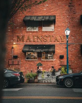 Mainstay Inn