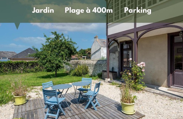 Maison avec beau jardin - Centre ville d'Arromanches