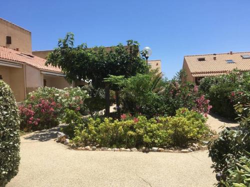 Maison avec Mezzanine et Terrasse, 4 couchages, à 50m de la Plage - Port Leucate - FR-1-81-534