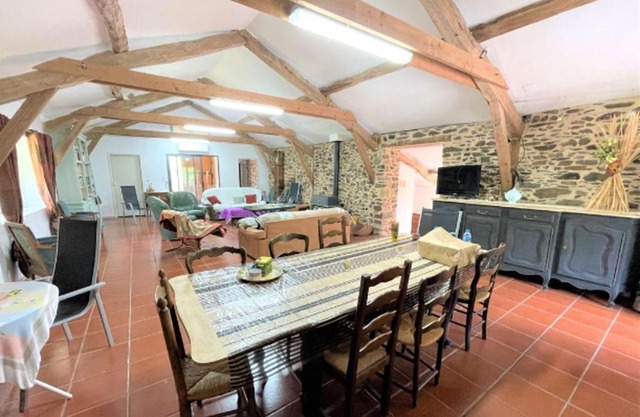 Maison chaleureuse à Bagnac-sur-Célé 70 m² avec jardin accueillant