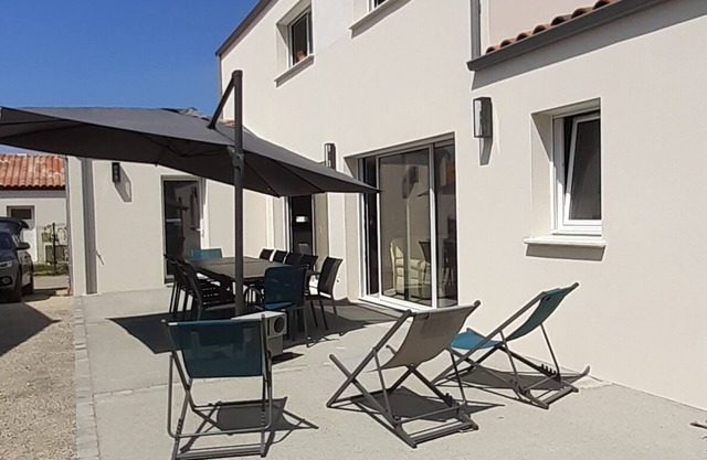 Maison de Vacances à 340 m de la Plage, 12 Personnes