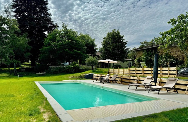 Maison Dauphinoise Avec Piscine 10 Personnes