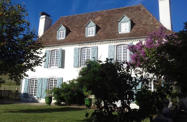 Maison de l Évêque d'Ozenx