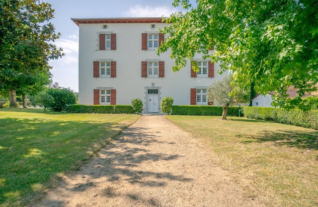 Maison Luroa, The Basque soul in the heart of the ocean and the mountains