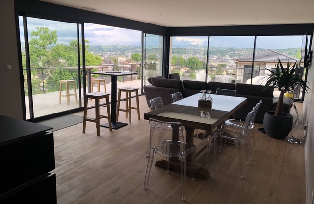 Maison Moderne Avec Très Belle vue sur Brive