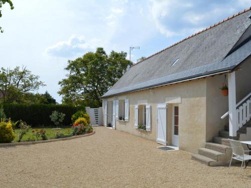 Maison rénovée au cœur des vignobles avec jardin, modernité et confort près des châteaux de la Loire - FR-1-381-168