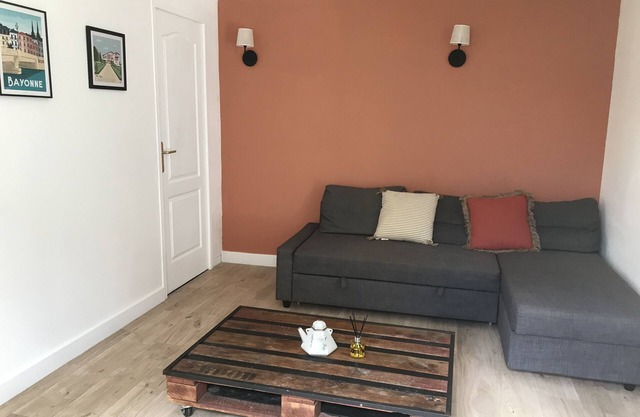Maisonnette Cosy & Confortable au Centre de Salies