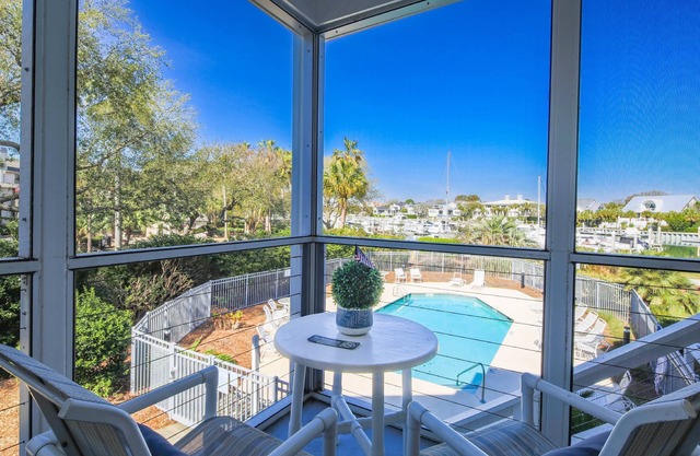 Majestic Views of IOP Marina, Morgan Creek and Our Community Pool & Sundeck! 10 Min Walk to Beach!