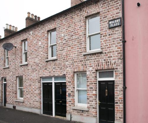 Malone Place Apartment