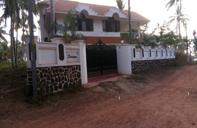 Manged & Maintained by a British couple. First Floor of a beautiful Villa.