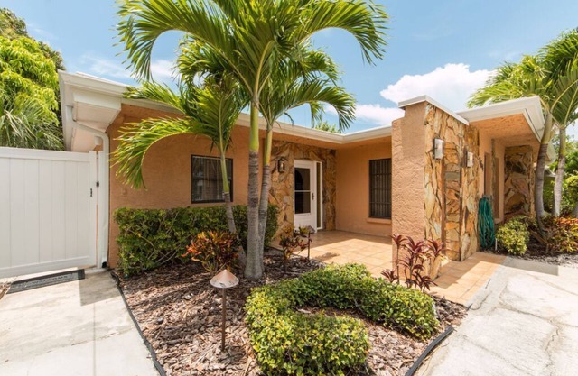 Mango Bay on Mandalay — Monthly Beach Rental