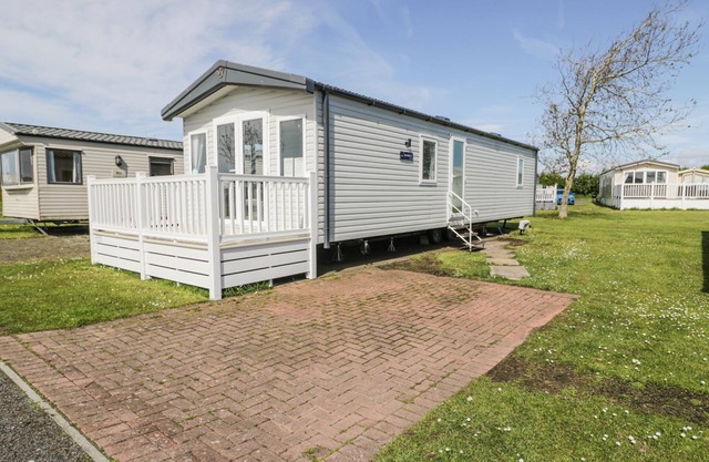 MANOR HOUSE GOLD 2 BEDROOM (03F), family friendly in Aspatria