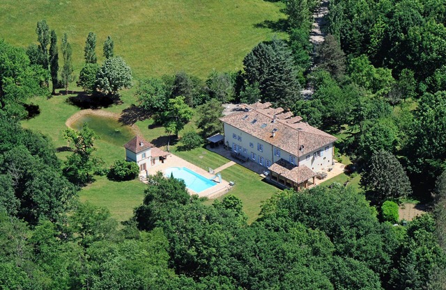 Manor House in the Tarn Valley with Large Pool