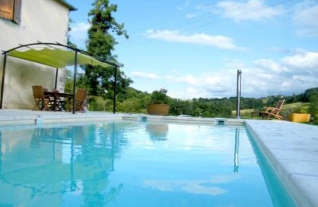 Mansion - Ogenne Camptort