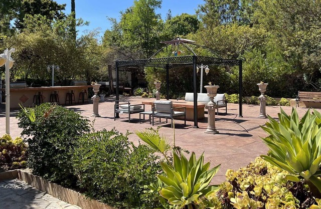 Mansion on Top of Encino Hills - EN-TOP