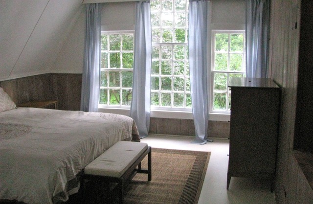 Margaret's Cottage New listing Woodstock Village