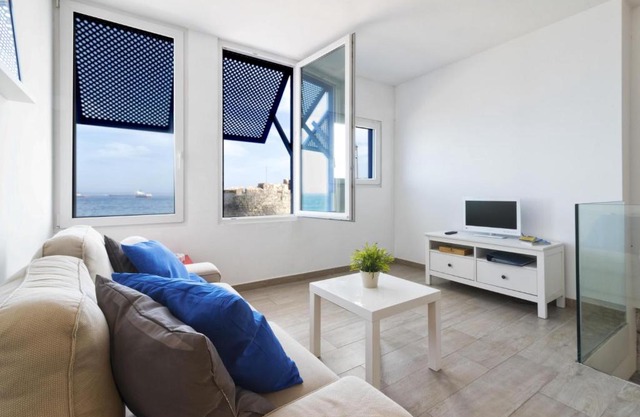 Marina Oceanfront House